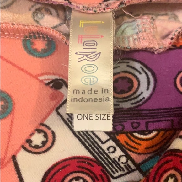 Lularoe-OS-Cassette Tape Leggings - Picture 3 of 3